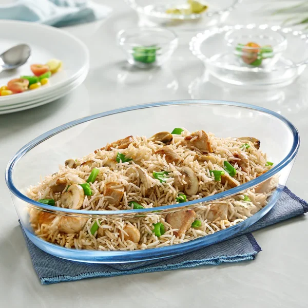 Borosil Oval Baking Dish-2.2 L